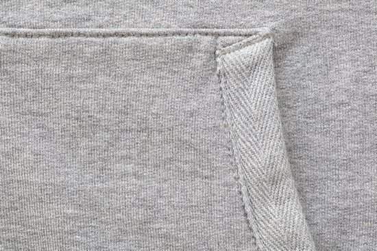 Mi jersey **es** de algodón : Mon pull est en coton