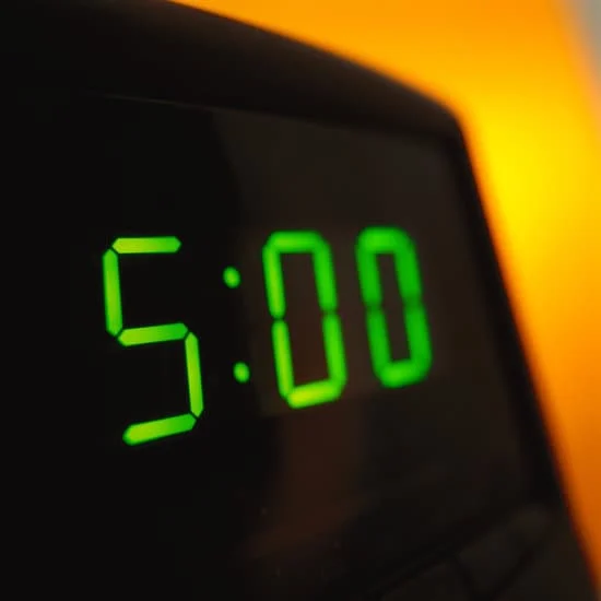 Son las cinco : Il est cinq heures