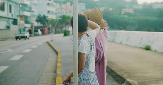 Esperamos desde hace dos horas : Nous attendons depuis deux heures