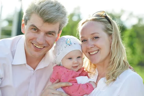 Hay pocos hijos en esta familia : Il y a peu d'enfants dans cette famille 